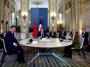 Макрон, Сі Цзіньпін і фон дер Ляєн говорили в Парижі про Україну, президент Франції заявив про 