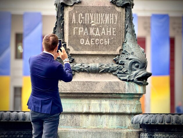 В ЮНЕСКО ответили на письмо культурных деятелей о переименовании и сносе памятников в Одессе